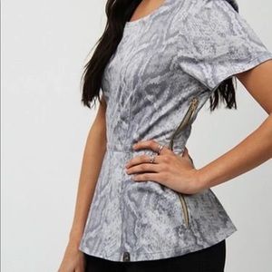 Jaanuu snakeskin scrub top